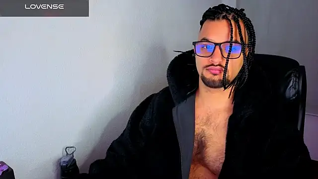 Snapshot of Ernesto-Rodriguez82 chatting on 21, 3, 2026 Ernesto-Rodriguez82 online show from 21, 3, 2026