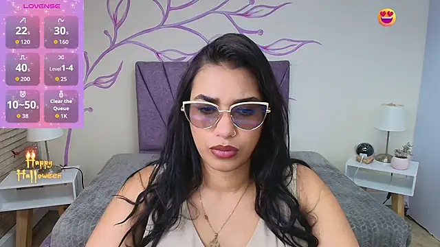 Lia Blake  online show from 7, 11, 2025