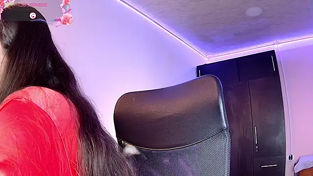 Violet moon24 online show from 8, 10, 2025