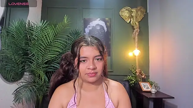 Snapshot of sweety_smilee chatting on 3, 11, 2025 sweety smilee online show from 3, 11, 2025