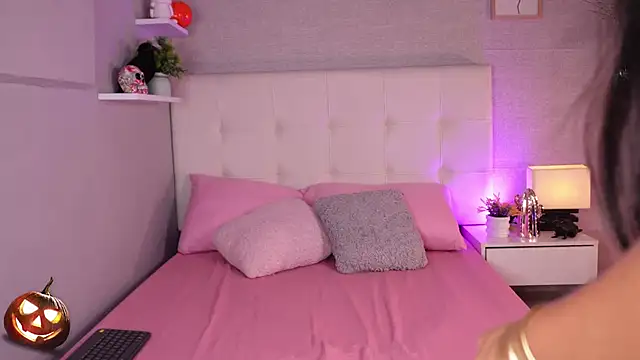 Snapshot of barbaramarmol chatting on 31, 10, 2025 barbaramarmol online show from 31, 10, 2025