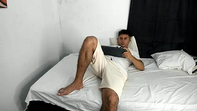 Snapshot of ashlan_king chatting on 14, 10, 2025 ashlan king online show from 14, 10, 2025