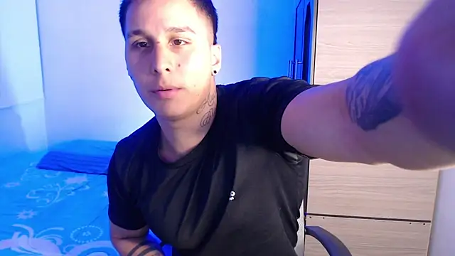 valentinosex1 online show from 6, 1, 2026