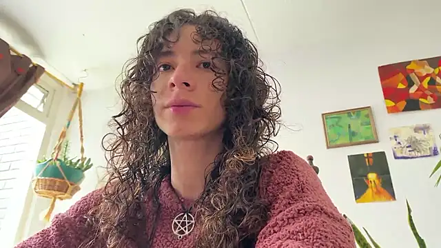 camille delrey online show from 13, 11, 2025