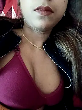 payalsharma95 online show from 17, 12, 2025