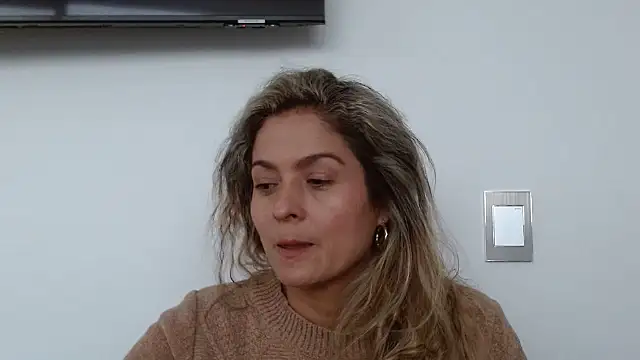 linda-mature43 online show from 11, 10, 2025