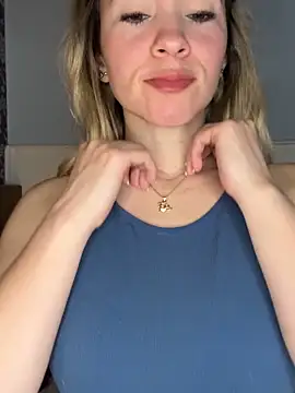 Snapshot of BritgetPsychol chatting on 18, 11, 2025 BritgetPsychol online show from 18, 11, 2025