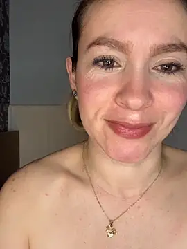 Snapshot of BritgetPsychol chatting on 19, 11, 2025 BritgetPsychol online show from 19, 11, 2025