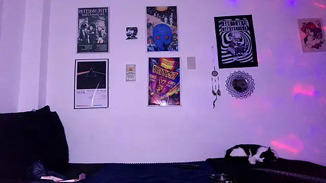 Snapshot of plutonbluemooon333 chatting on 30, 10, 2025 plutonbluemooon333 online show from 30, 10, 2025