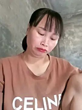 Snapshot of maple694 chatting on 10, 10, 2025 maple694 online show from 10, 10, 2025