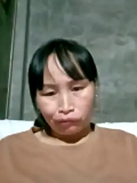 Snapshot of maple694 chatting on 28, 10, 2025 maple694 online show from 28, 10, 2025