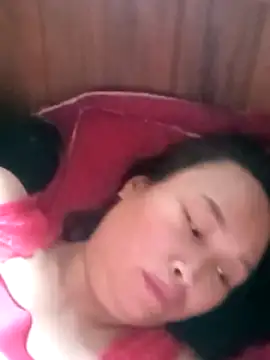 Snapshot of maple694 chatting on 6, 11, 2025 maple694 online show from 6, 11, 2025