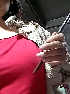 Snapshot of maple694 chatting on 7, 11, 2025 maple694 online show from 7, 11, 2025