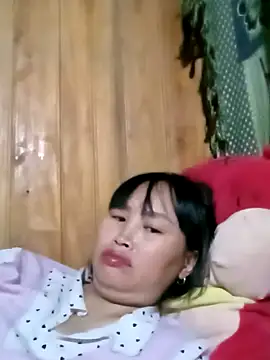 Snapshot of maple694 chatting on 10, 11, 2025 maple694 online show from 10, 11, 2025