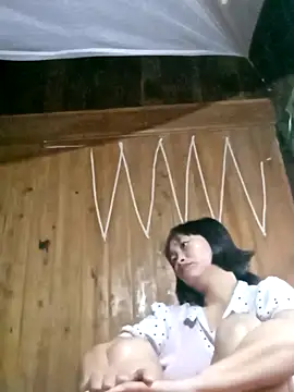 Snapshot of maple694 chatting on 13, 11, 2025 maple694 online show from 13, 11, 2025