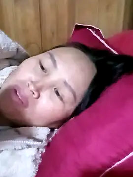 Snapshot of maple694 chatting on 18, 11, 2025 maple694 online show from 18, 11, 2025