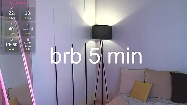 EsmaWonka online show from 9, 10, 2025