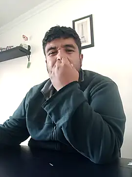 Snapshot of Rolo-Sumiso chatting on 22, 9, 2025 Rolo-Sumiso online show from 22, 9, 2025