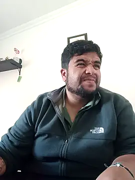 Snapshot of Rolo-Sumiso chatting on 25, 9, 2025 Rolo-Sumiso online show from 25, 9, 2025