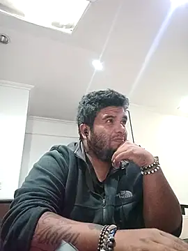 Snapshot of Rolo-Sumiso chatting on 9, 4, 2026 Rolo-Sumiso online show from 9, 4, 2026