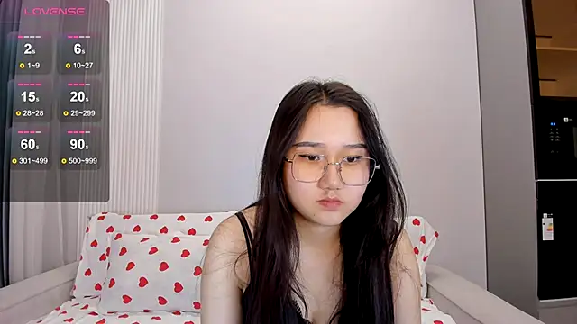 yoon shin online show from 15, 11, 2025