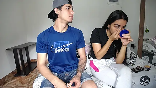 Snapshot of Candy_Grey28 chatting on 24, 11, 2025 Candy Grey28 online show from 24, 11, 2025