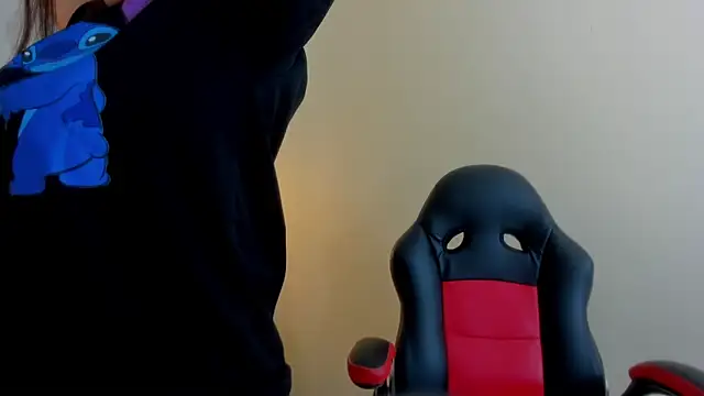 Snapshot of GIANAMILLER6 chatting on 18, 2, 2026 GIANAMILLER6 online show from 18, 2, 2026