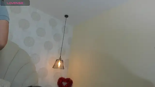 Snapshot of GIANAMILLER6 chatting on 5, 3, 2026 GIANAMILLER6 online show from 5, 3, 2026