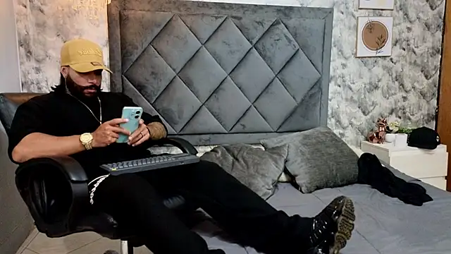 Apolo rousse1 online show from 7, 10, 2025