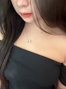 Snapshot of Nana_kute20 chatting on 21, 10, 2025 Nana kute20 online show from 21, 10, 2025