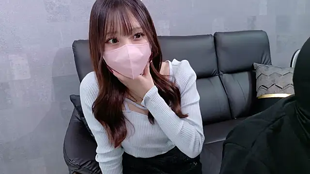 xMomosuke online show from 8, 11, 2025