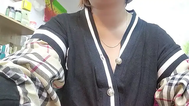 Snapshot of MichiLovely chatting on 16, 12, 2025 MichiLovely online show from 16, 12, 2025