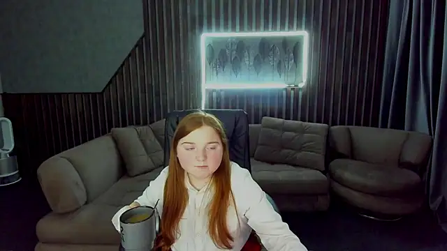 Snapshot of KattyRose8 chatting on 12, 10, 2025 KattyRose8 online show from 12, 10, 2025