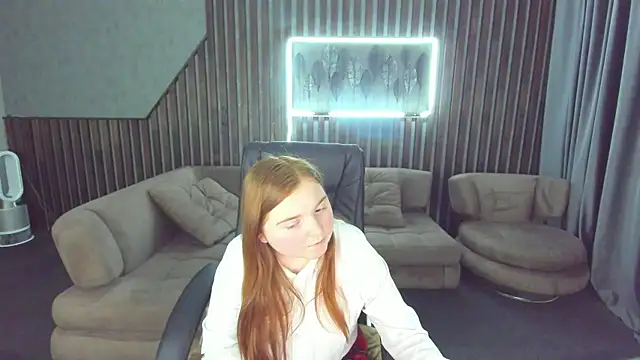 Snapshot of KattyRose8 chatting on 28, 10, 2025 KattyRose8 online show from 28, 10, 2025