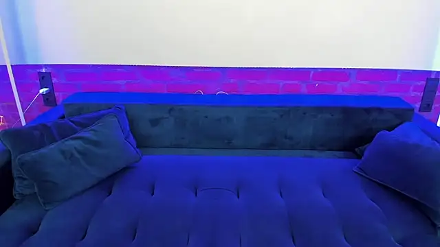 Snapshot of KattyRose8 chatting on 12, 11, 2025 KattyRose8 online show from 12, 11, 2025