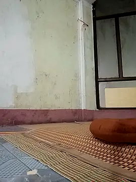 Kim-Anhh online show from 17, 10, 2025