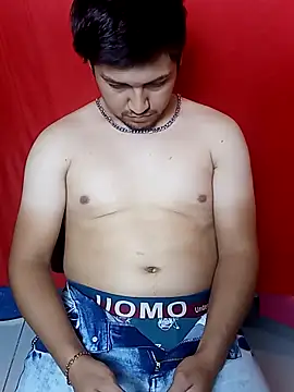 XyeseniaxseX online show from 2, 2, 2026