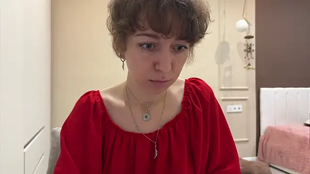 Snapshot of daniellia_ chatting on 4, 11, 2025 daniellia online show from 4, 11, 2025