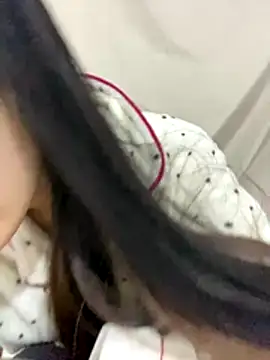 MengMeng0515 online show from 8, 1, 2026