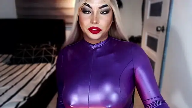 xTrixieMae online show from 11, 1, 2026