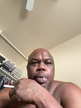 Snapshot of devon3421 chatting on 13, 2, 2026 devon3421 online show from 13, 2, 2026