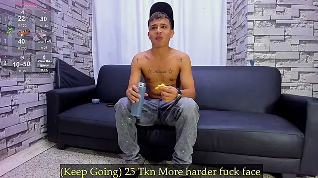 Snapshot of Crazy_Cult_Sex chatting on 21, 3, 2026 Crazy Cult Sex online show from 21, 3, 2026