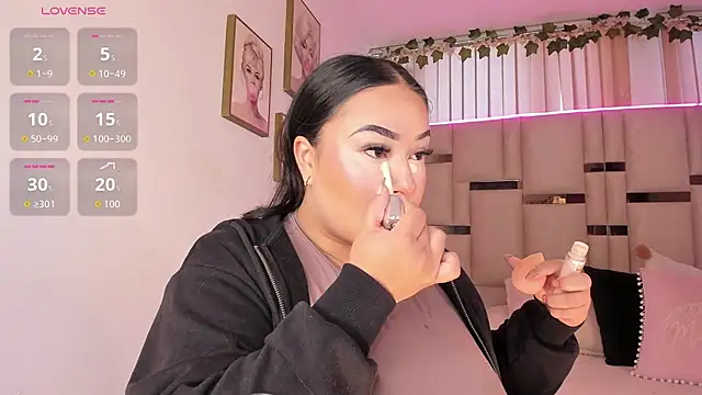 Zoey thompson online show from 15, 11, 2025