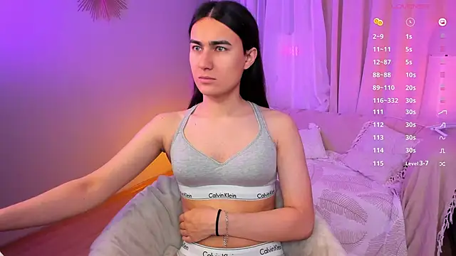 Snapshot of HeyAlena chatting on 16, 10, 2025 HeyAlena online show from 16, 10, 2025