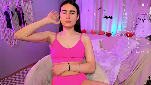 Snapshot of HeyAlena chatting on 26, 10, 2025 HeyAlena online show from 26, 10, 2025