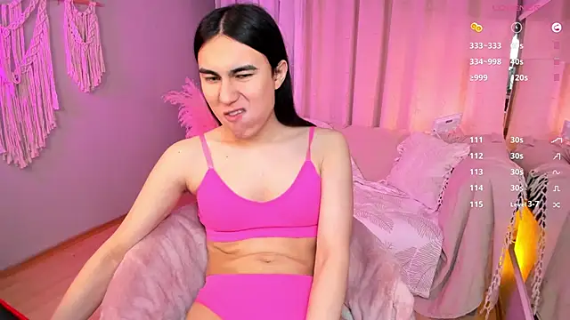 Snapshot of HeyAlena chatting on 21, 11, 2025 HeyAlena online show from 21, 11, 2025