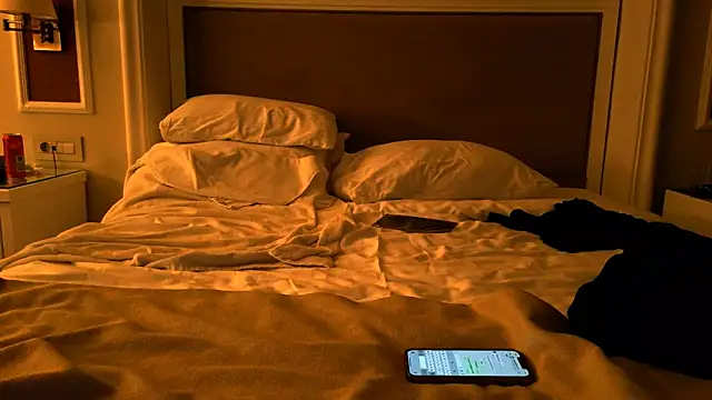 TiaDoll online show from 5, 1, 2026