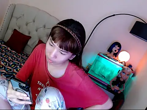 ShantalFoxxy  online show from 24, 10, 2025