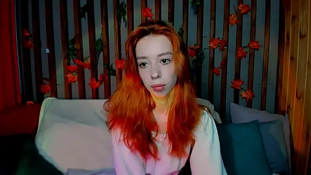 Snapshot of Lori_Williams chatting on 13, 11, 2025 Lori Williams online show from 13, 11, 2025