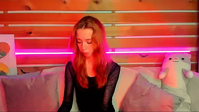 Snapshot of Lori_Williams chatting on 3, 12, 2025 Lori Williams online show from 3, 12, 2025